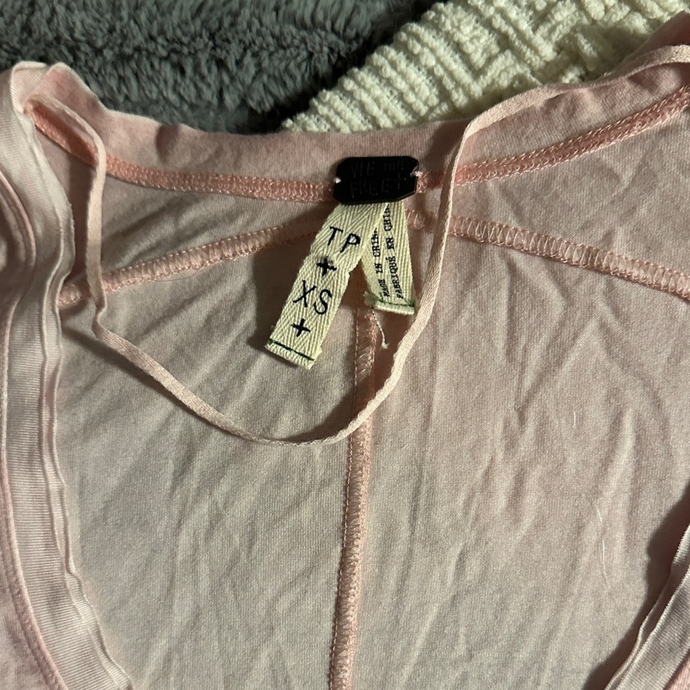 Womens Free People t shirt 🩷 - Picture 3 of 4